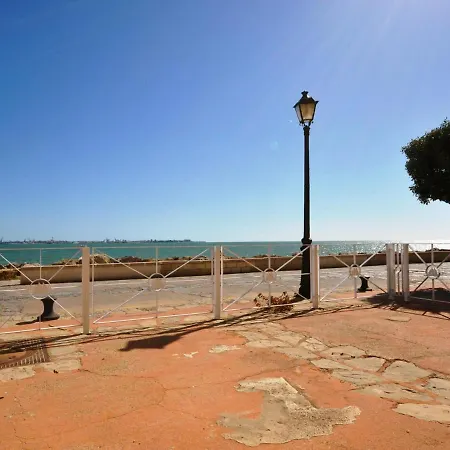 Apartamentos En Puerto Sherry Junto Al Mar, Solo Para Familias Y Parejas * El Puerto de Santa Maria